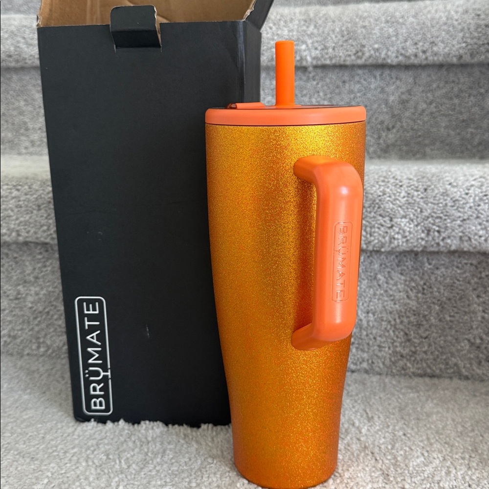 NIB Brumate Showtime Era 40oz “Life of a Showgirl” themed